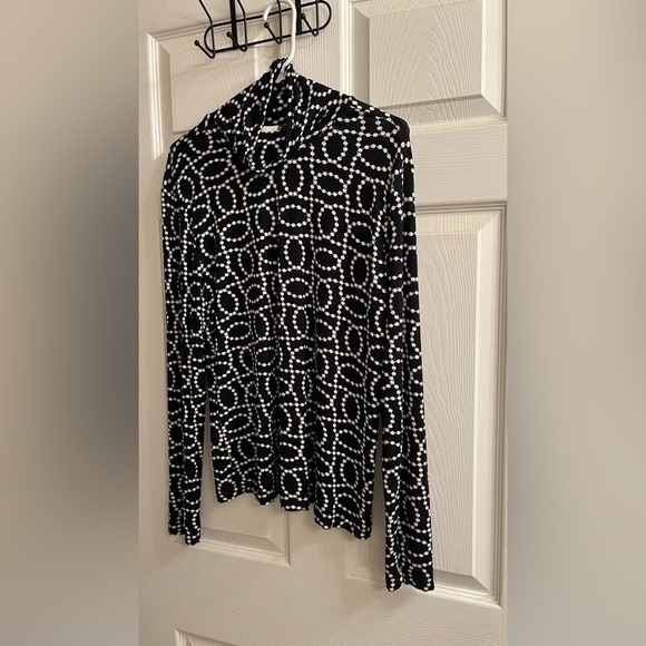 H&M~GEO TURTLENECK~XL - Picture 9 of 9